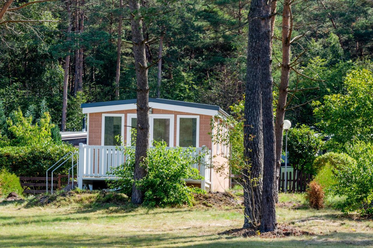Naturcamping Lueneburger Heide - Chalets & Tiny Haeuser Soltau Bagian luar foto