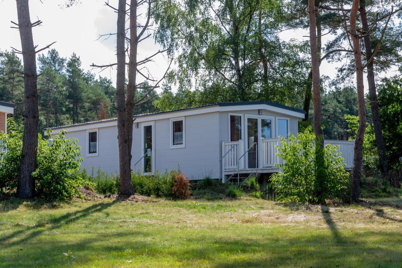Naturcamping Lueneburger Heide - Chalets & Tiny Haeuser Soltau Bagian luar foto