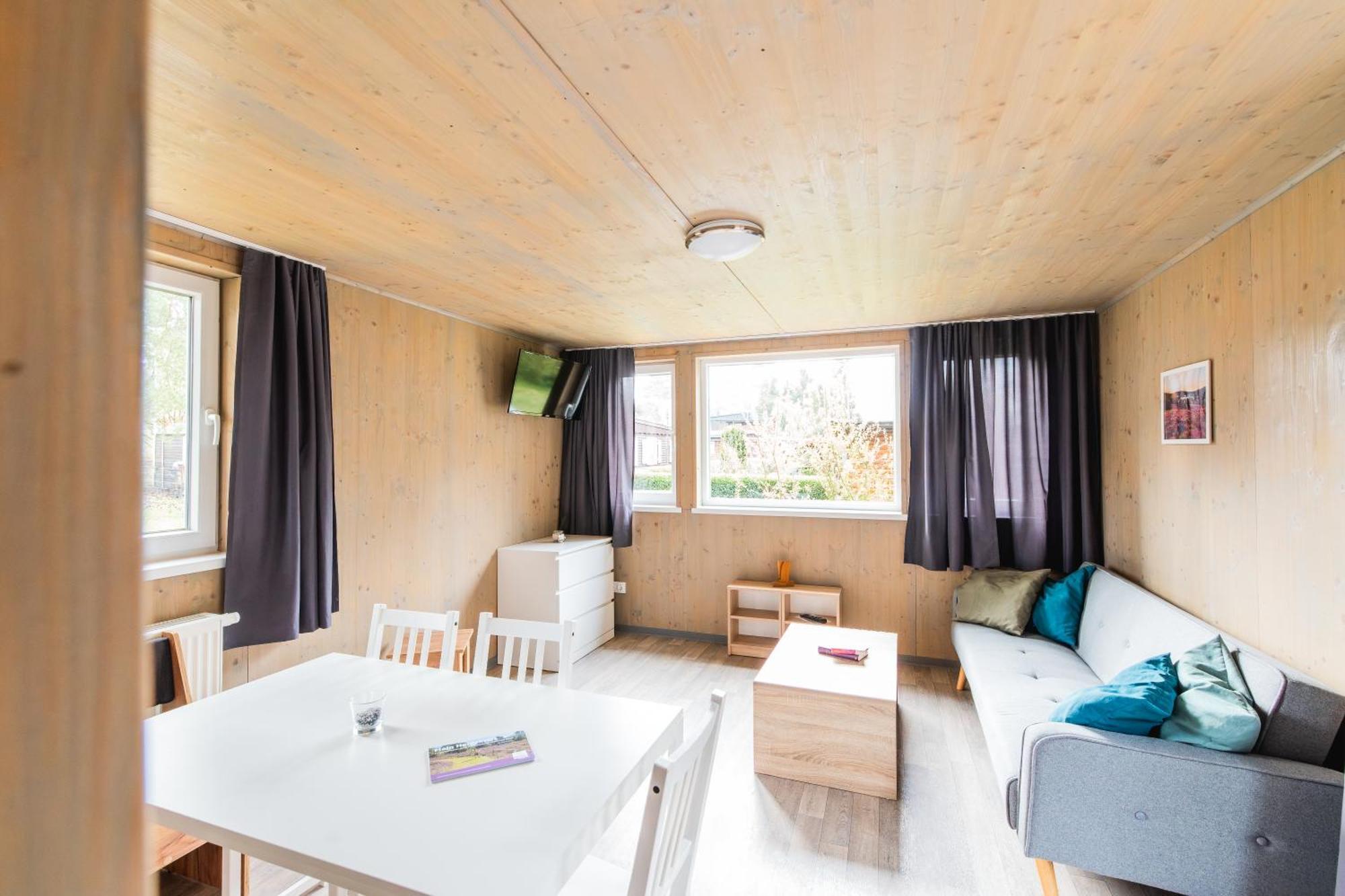 Naturcamping Lueneburger Heide - Chalets & Tiny Haeuser Soltau Bagian luar foto