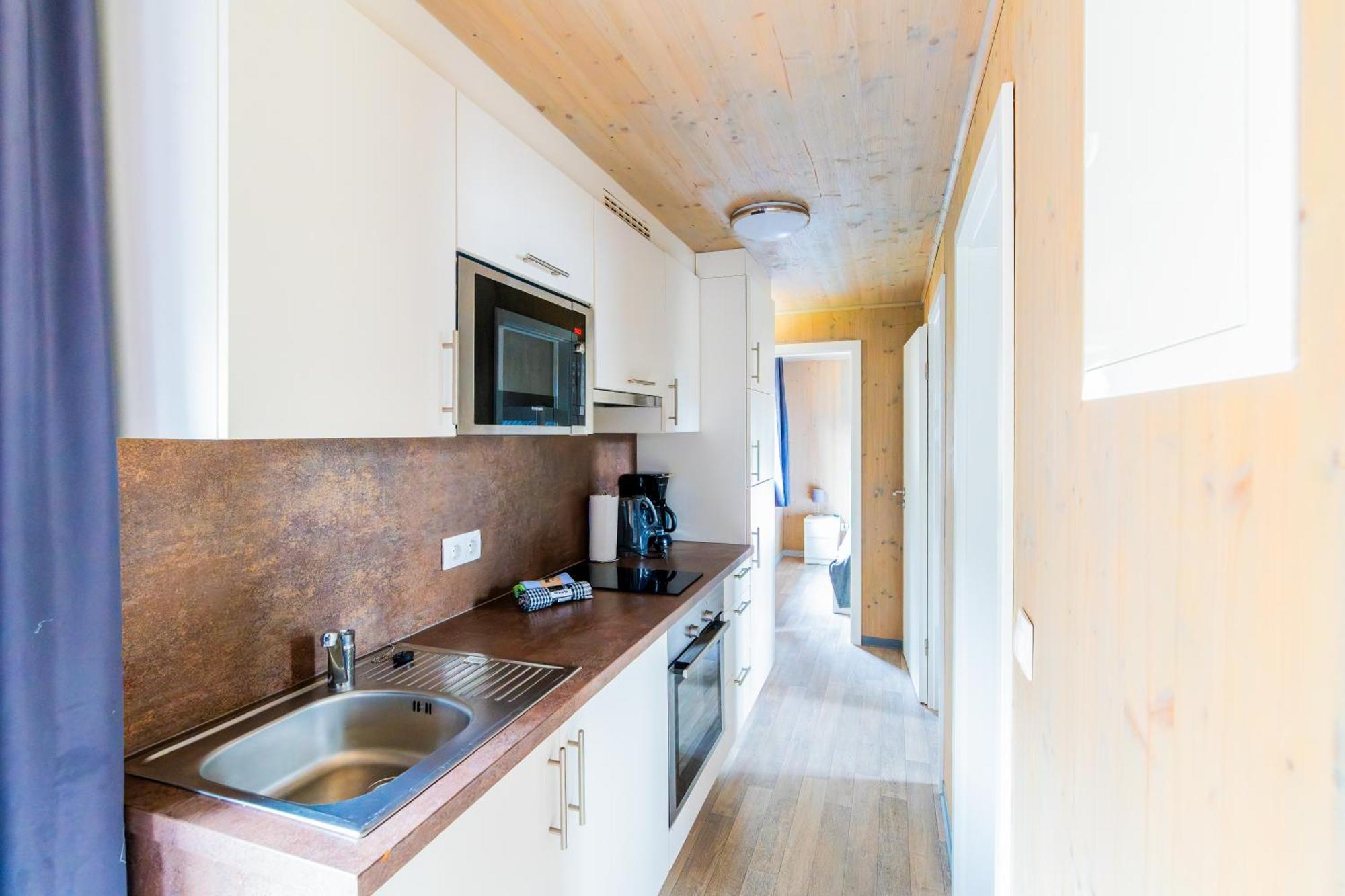 Naturcamping Lueneburger Heide - Chalets & Tiny Haeuser Soltau Bagian luar foto