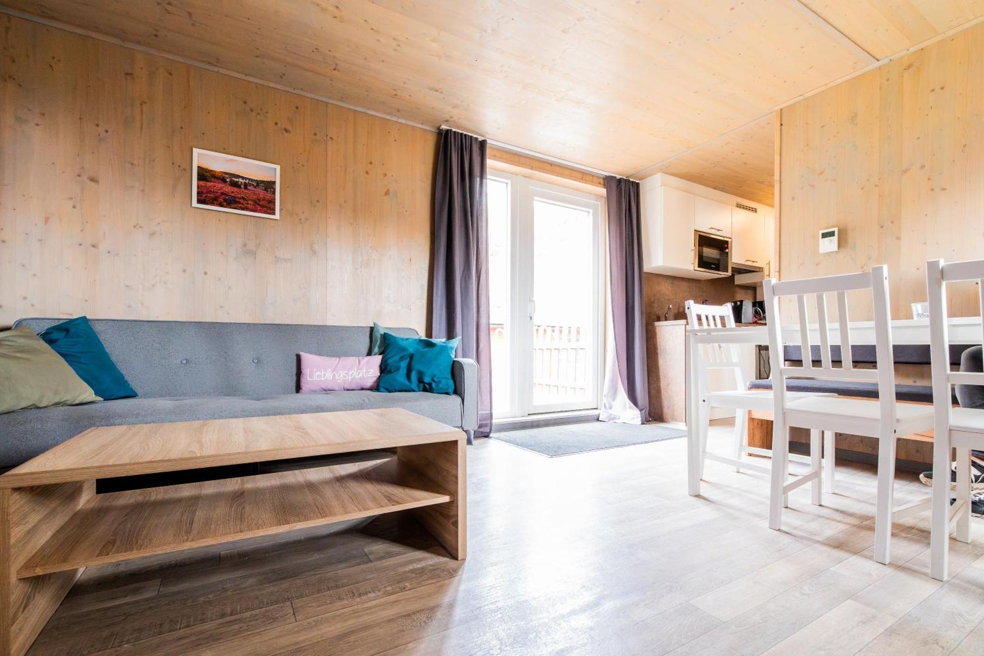 Naturcamping Lueneburger Heide - Chalets & Tiny Haeuser Soltau Bagian luar foto