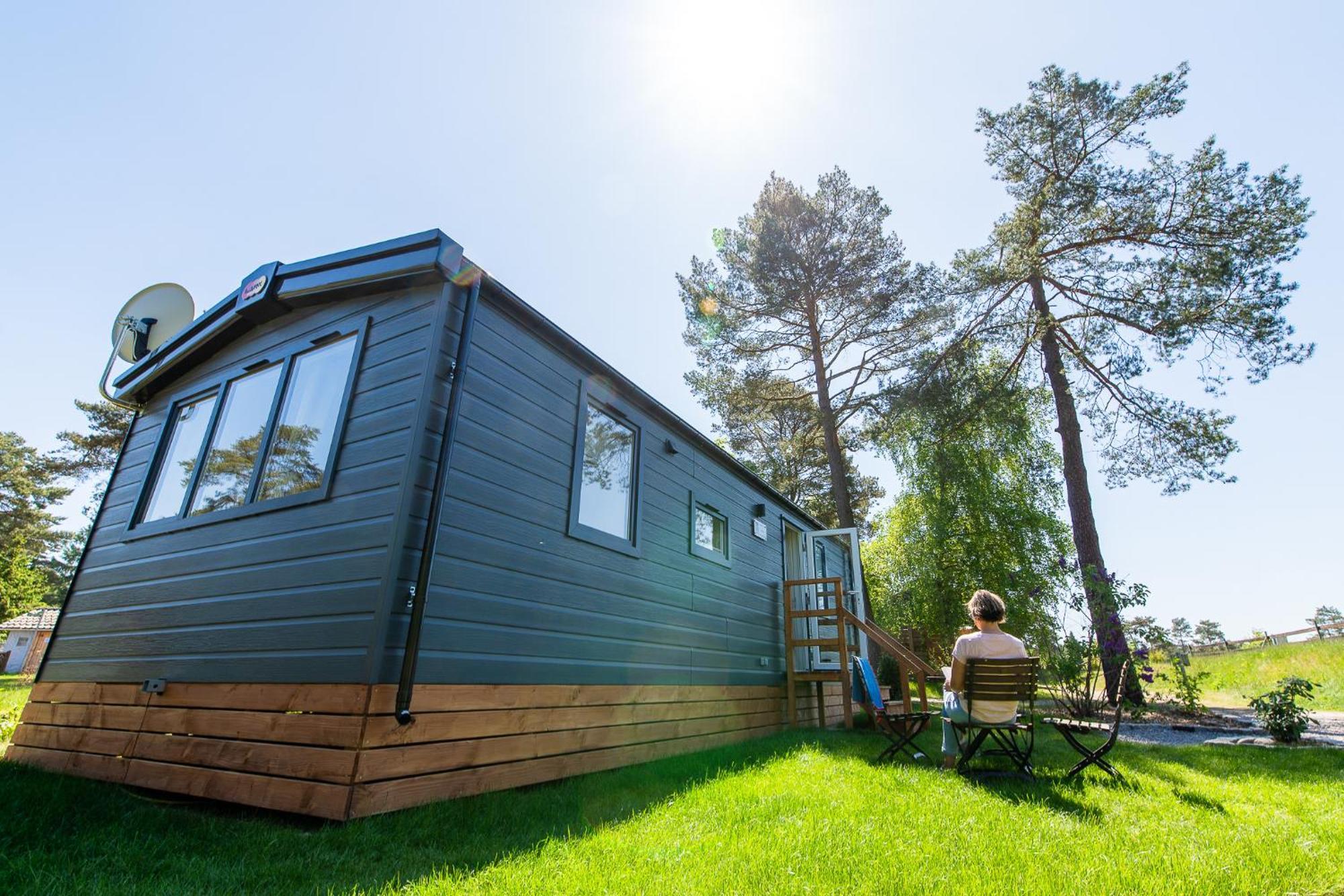 Naturcamping Lueneburger Heide - Chalets & Tiny Haeuser Soltau Bagian luar foto